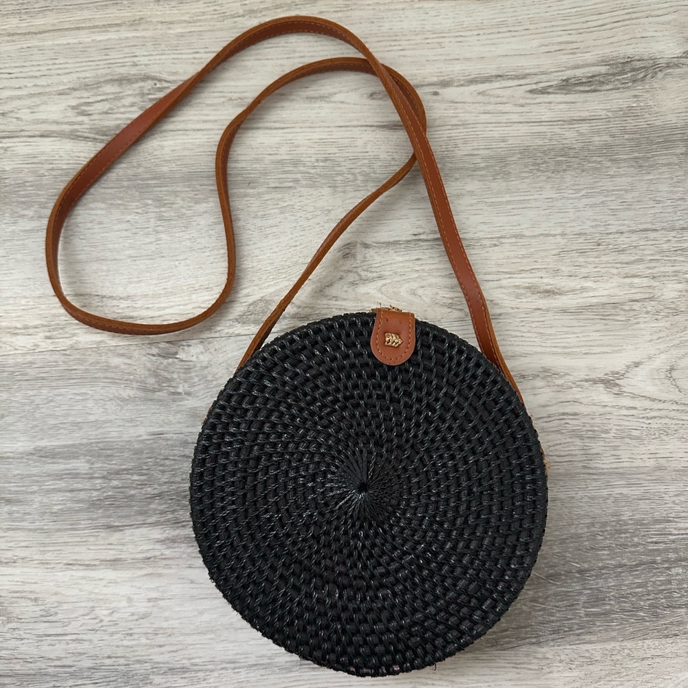 Hand Woven Circle Crossbody Bag